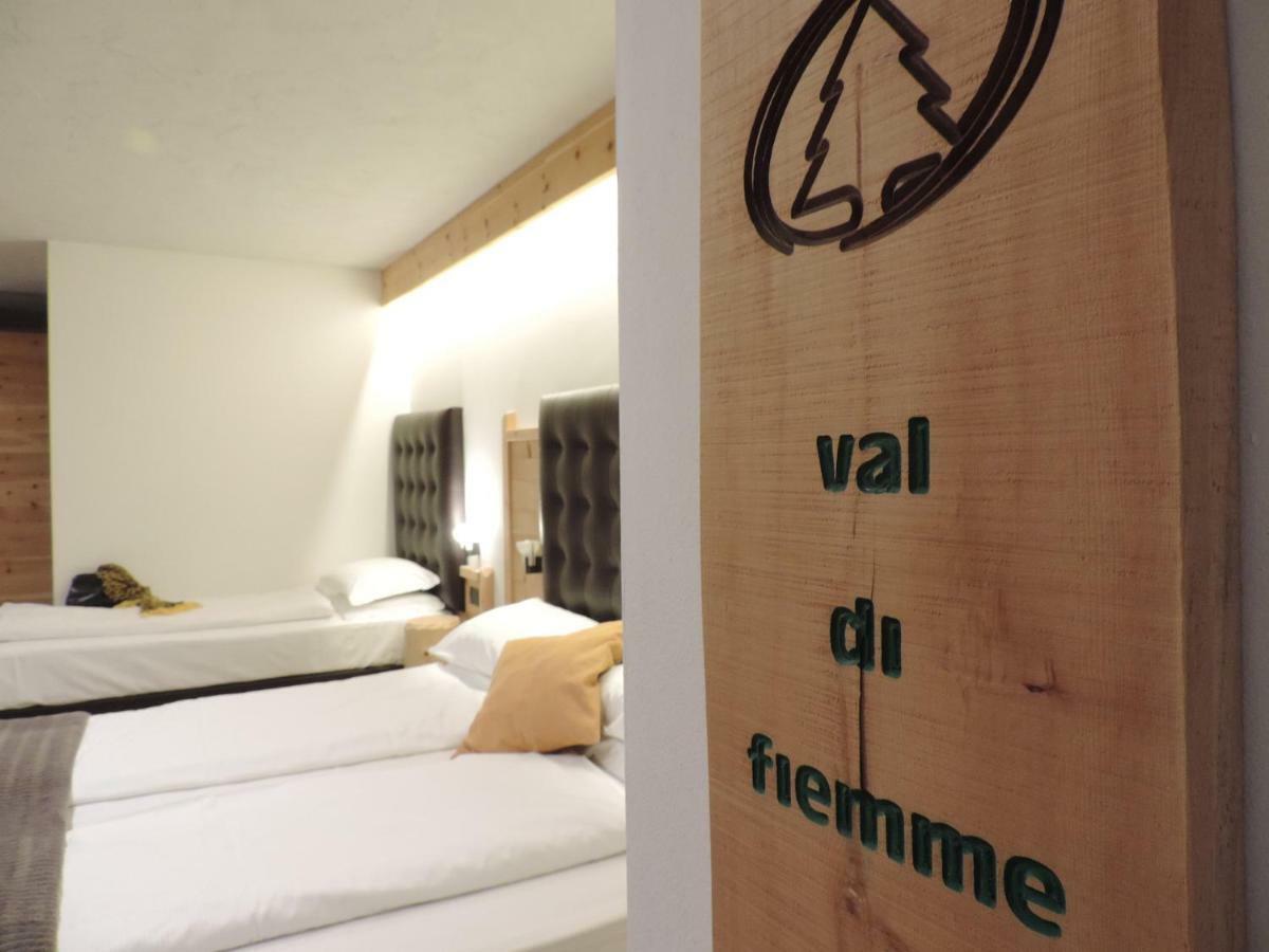 Hotel Scoiattolo Teser im Fleimtal Exterior foto